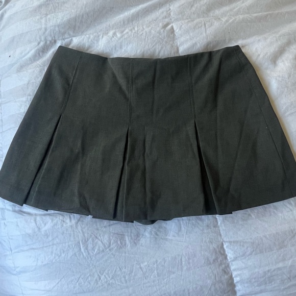 Zara Charcoal Skirt - Picture 1 of 3